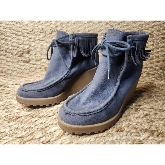 Rocket Dog Wedge Booties Blue Suede Moccasin Fringe Women's 8 - Picture 2 of 12